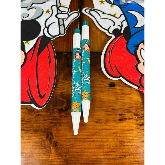 Vintage Walt Disney World 25 year Souvenir Pack banners button cups & pens - Picture 4 of 14